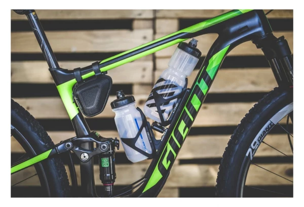 Double Porte-Bidon Lyne Entrée Latérale (Côté Droit) Noir 4 Double Porte-Bidon Lyne Entrée Latérale (Côté Droit) Noir – Image 2