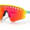 Lunettes Oakley Sutro Lite Sweep Tennis Ball Yellow / Prizm Ruby / Ref. OO9465-0639 Or / Noir